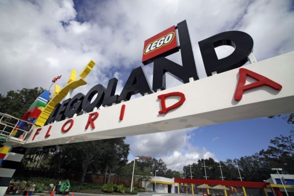 How Do You Get A Free Child Ticket To Legoland