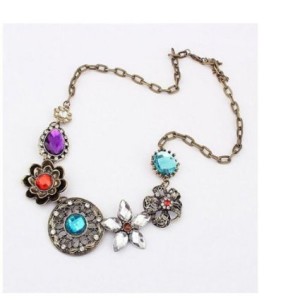 crystal flowers statement necklace