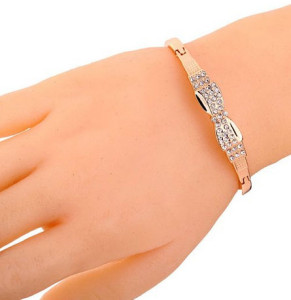 Crystal Bow Bangle Bracelet